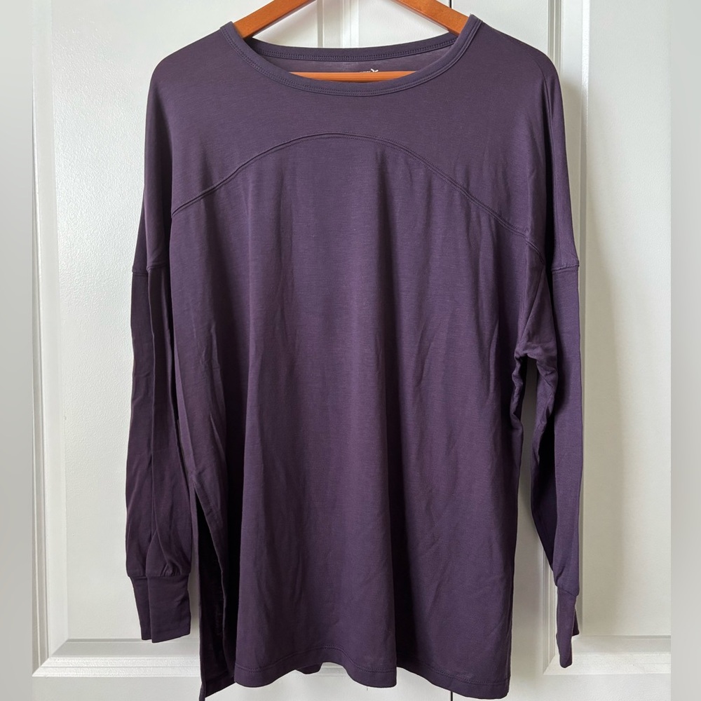 2 Old Navy Active Light Go Dry LS Tunic Workout Tops Size M Purple & Copper/Rust - Picture 2 of 7